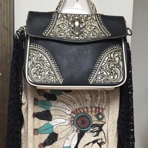 SOLD Montana West Large Messenger Crossbody Bag